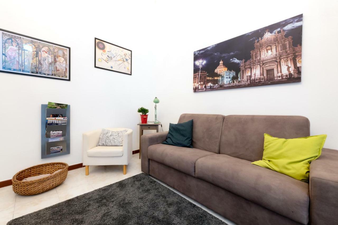 #Casuzzabedda Lägenhet Catania Exteriör bild